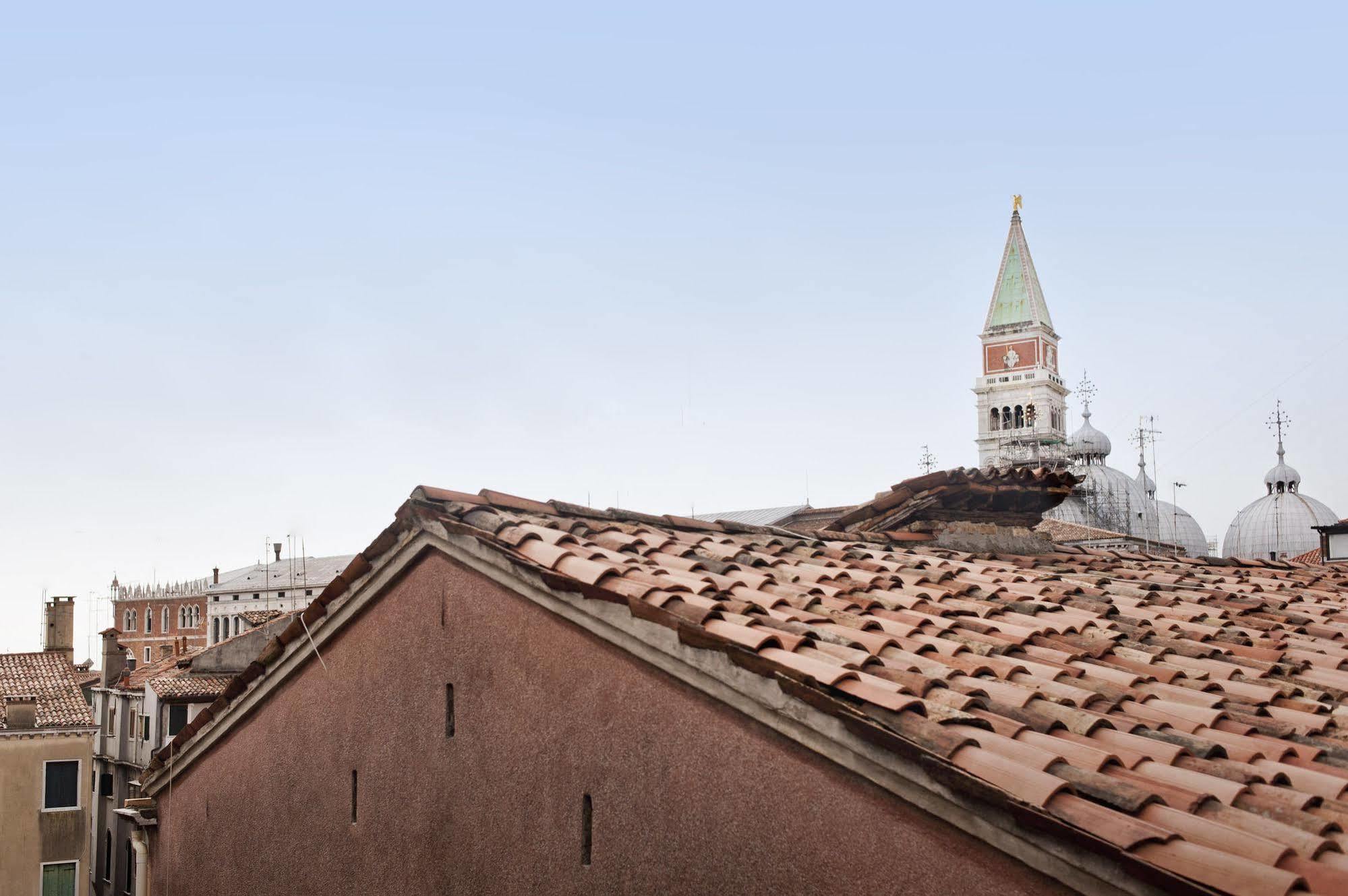 Heaven Ca' Giulia Venise