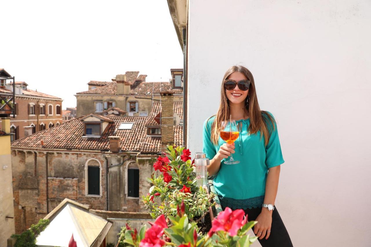 Elegant Terrace Near Piazza San Marco Last Floor No Lift Appartement *
